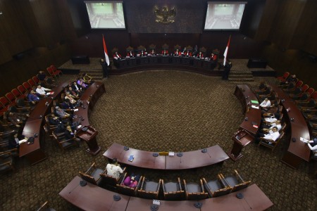 Sidang uji materi Undang-Undang tentang MPR, DPR, dan DPRD (MD3) terkait Hak angket DPR terhadap KPK di gedung Mahkamah Konstitusi, Jakarta, Rabu (11/10). FOTO oleh Rivan Awal Lingga/ANTARA 