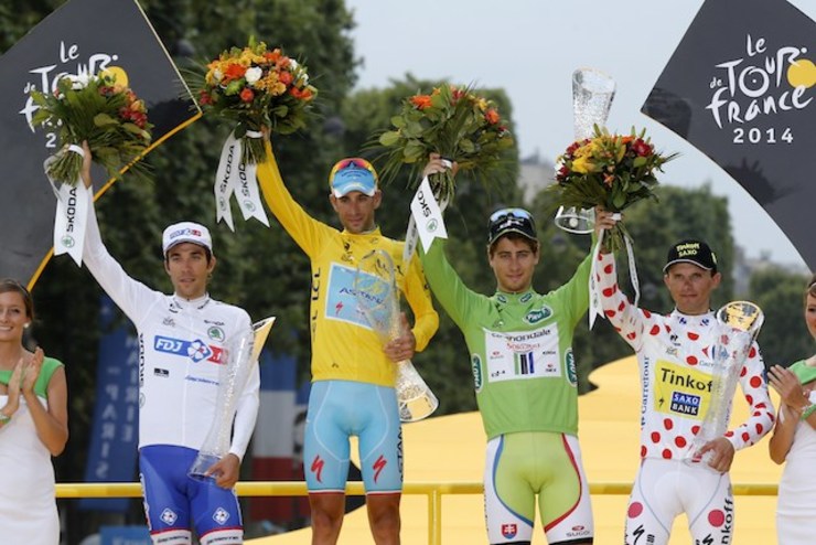 20140727-tour-de-france-podium-epa-640_3D478D764FD64E1984351349C66BA1B6.jpg