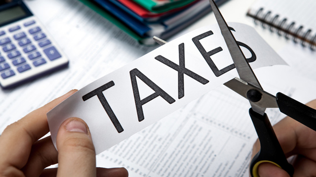 OVERHAUL NEEDED. Economists say an overhaul of the tax system, not just tax exemptions on some economic classes, would pave the way for a more equitable taxation system. Image from Shutterstock 