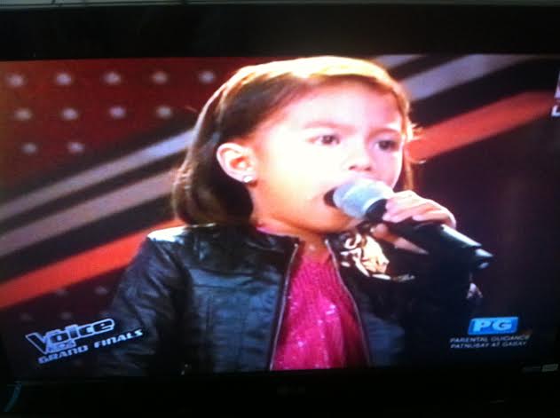 SUPERSTAR. Lyca sings with Aegis. Screengrab from ABS-CBN