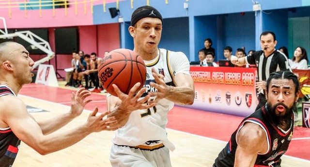 BACK AT IT. Chris Ellis resurfaces in Thailand after a controversial PBA exit. Photo from Thailand Basketball Super League's Facebook page  
