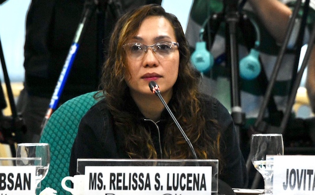 GRIEVING MOTHER. Relissa Lucena shares how she her 17-year-old daughter left home after joining militant youth group Anakbayan, during a Senate hearing on August 7, 2019. Photo by Angie de Silva/Rappler 