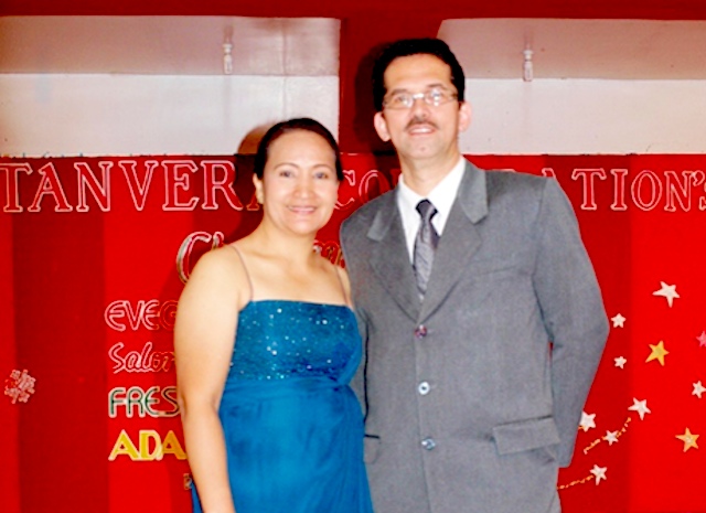 HUSBAND AND WIFE TEAM. Yco Tan with wife Elizabeth. Photo courtesy of Yco Tan