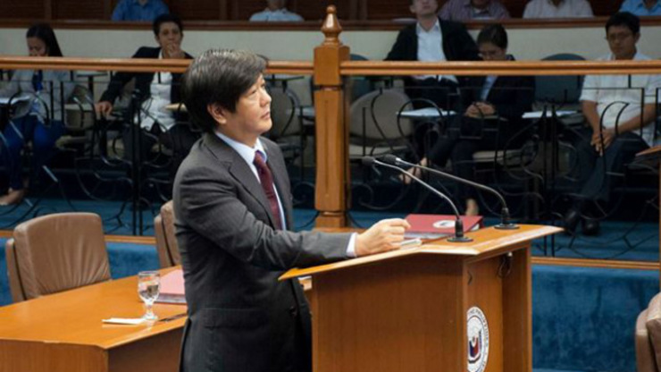 LGU BUDGETING. Senator Ferdinand Marcos, Jr. questions the Interior and Local Government Department's 'alternative' budget programs. October 2014 file photo from Senator Marcos' Facebook page