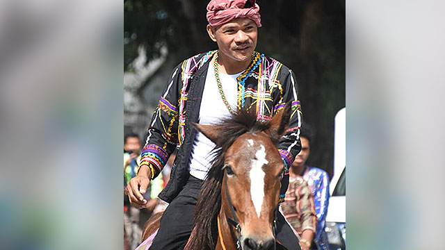 HORSEPOWER. Datu Radin Igwas on a horseback ride to the Sangguniang Panglungsod session in Kidapawan City on November 8, 2018 Photo by Melchor Bayawan  