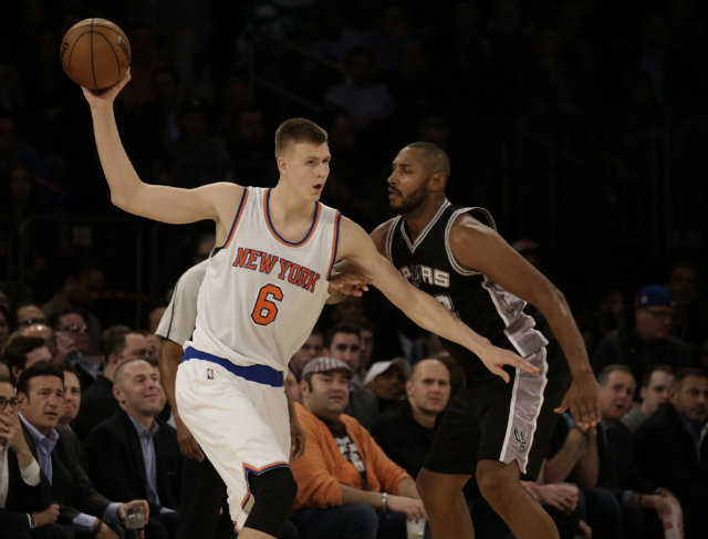 WATCH: Porzingis Hits Curry's Trick Shot From Oracle Arena Tunnel