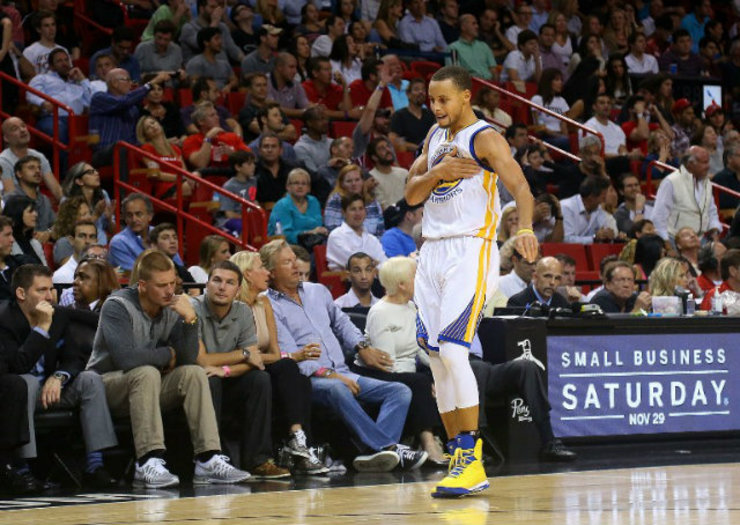 LITTLE BIG MAN. Stephen Curry of Golden State was clutch against Orlando. File photo by Mike Ehrmann/Getty Images/AFP