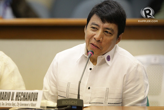 'JUST FOLLOWING ORDERS.' Mario Hechanova, former Makati City bids and awards committee vice chair, at the Senate hearing on the alleged overpriced Makati City Hall building 2 on September 4, 2014. Photo by Mark Cristino/Rappler
