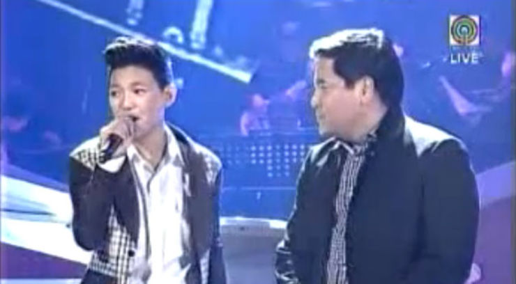 DARREN. The young star sings with Martin Nievera. Screengrab from YouTube