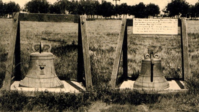 'STOLEN'. The Balangiga church bells that signaled the Filipino uprising against Company C. Photo from Wikipedia.org 