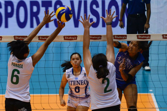 LADY EAGLE FLIES HIGH. Alyssa Valdez carried her short-handed team with 32 points to win a 5-set epic against Benilde. Photo by Jansen Romero/Rappler 