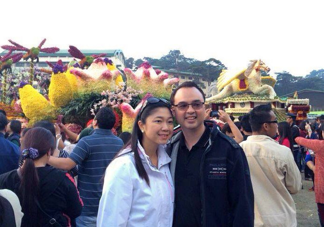 ANNIVERSARY. Alan Cayetano and wife Lani celebrate their wedding anniversary in Baguio. Photo from Alan Cayetano's Facebook page  