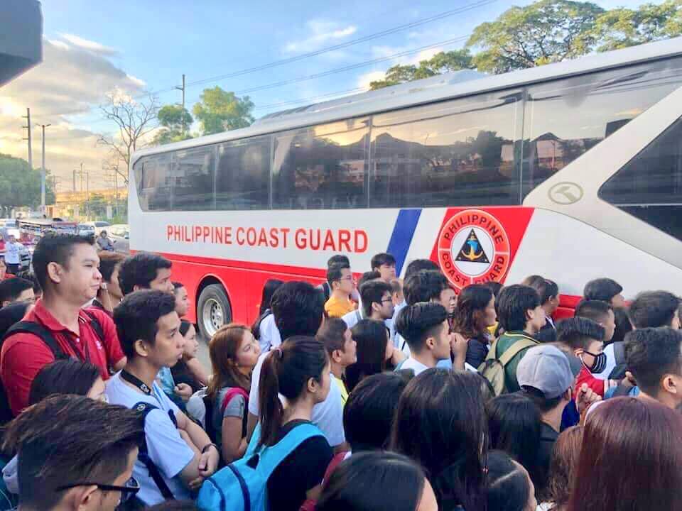 THE PHILIPPINE COAST GUARD deploys buses to transport commuters who normally take the LRT2 stations now shut down by fire. Photo from DOTr 