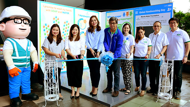 Manila Water Foundation launched its month-long celebration of the 2017 Global Handwashing Day at The Mind Museum together with the kids being supported by the Educational Research and Development Assistance Foundation 