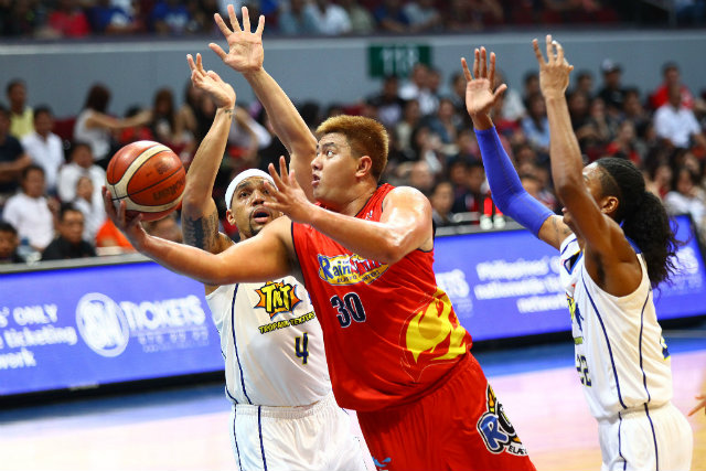 PAINT JOB. Beau Belga and the Rain or Shine Elasto Painters have booked a date with the San Miguel Beermen. Photo by Josh Albelda/Rappler 