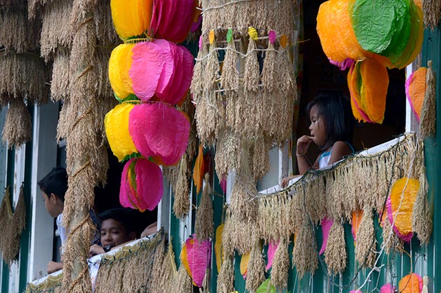 INSPIRATION. Bountiful rice harvest serves as the main theme in the celebration of the Pahiyas. All photos by Jed Delano/Greenpeace