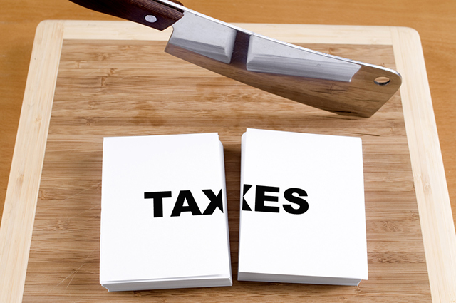 STATUS QUO. The government insists on improving tax collection and not imposing new or raising taxes or approving income tax cuts. Image from Shutterstock 
