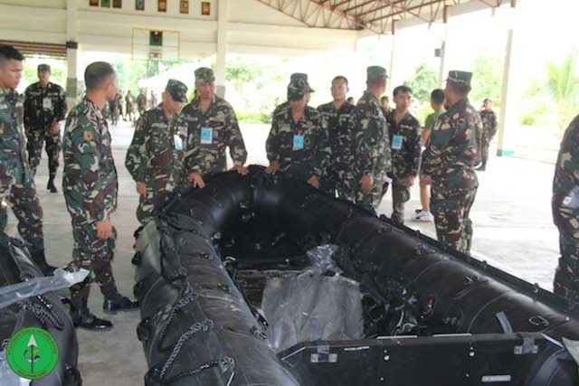 TYPHOON RESPONSE: File photo of Army soldiers preparing assets for typhoon response operations 