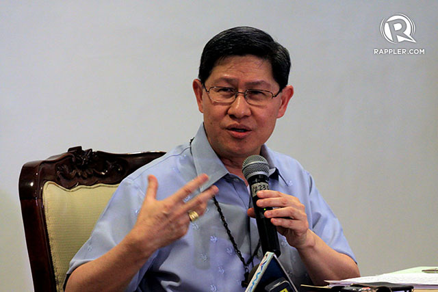 'STRENGTHEN INSTITUTIONS.' Manila Archbishop Luis Antonio Cardinal Tagle rejects calls for President Benigno Aquino III to quit. File photo by Jose Del/Rappler 
