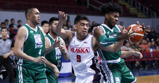 MAIDEN. The Alaska Aces win their first game of the PBA's 44th season. Photo from PBA Images 