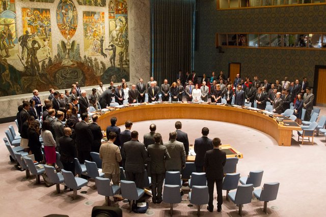 SILENCE. The UN Security Council holds a moment of silence in honour of the victims of crashed flight MH17. 18 July 2014. UN Photo/Loey Felipe 