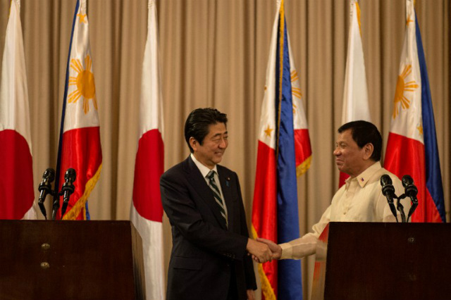 ASSISTANCE. Prime Minister Shinzo Abe says Japan is ready to send assistance to the Philippines following the devastation wrought by Vinta. Malacañang file photo 