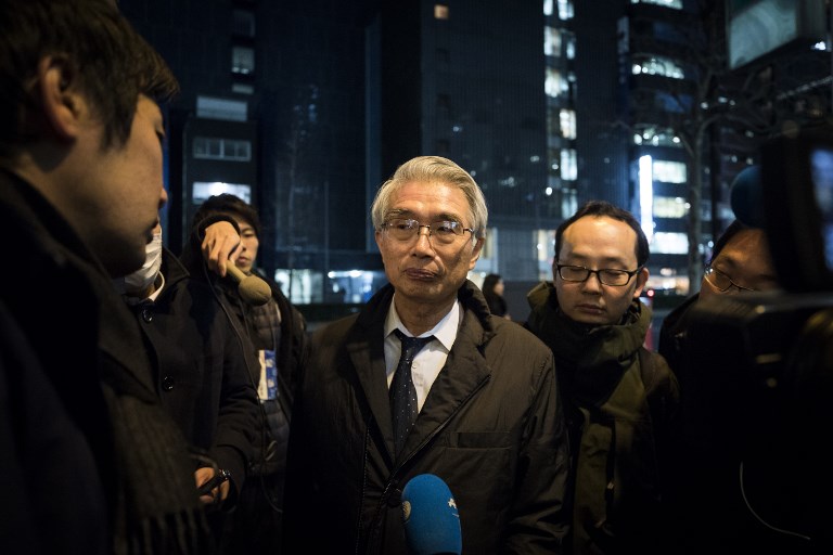 TOP-CALIBER. Junichiro Hironaka, new lawyer of former Nissan chief Carlos Ghosn, speaks with the media outside his office building in Tokyo on February 13, 2019. Photo by Behrouz Mehri/AFP 