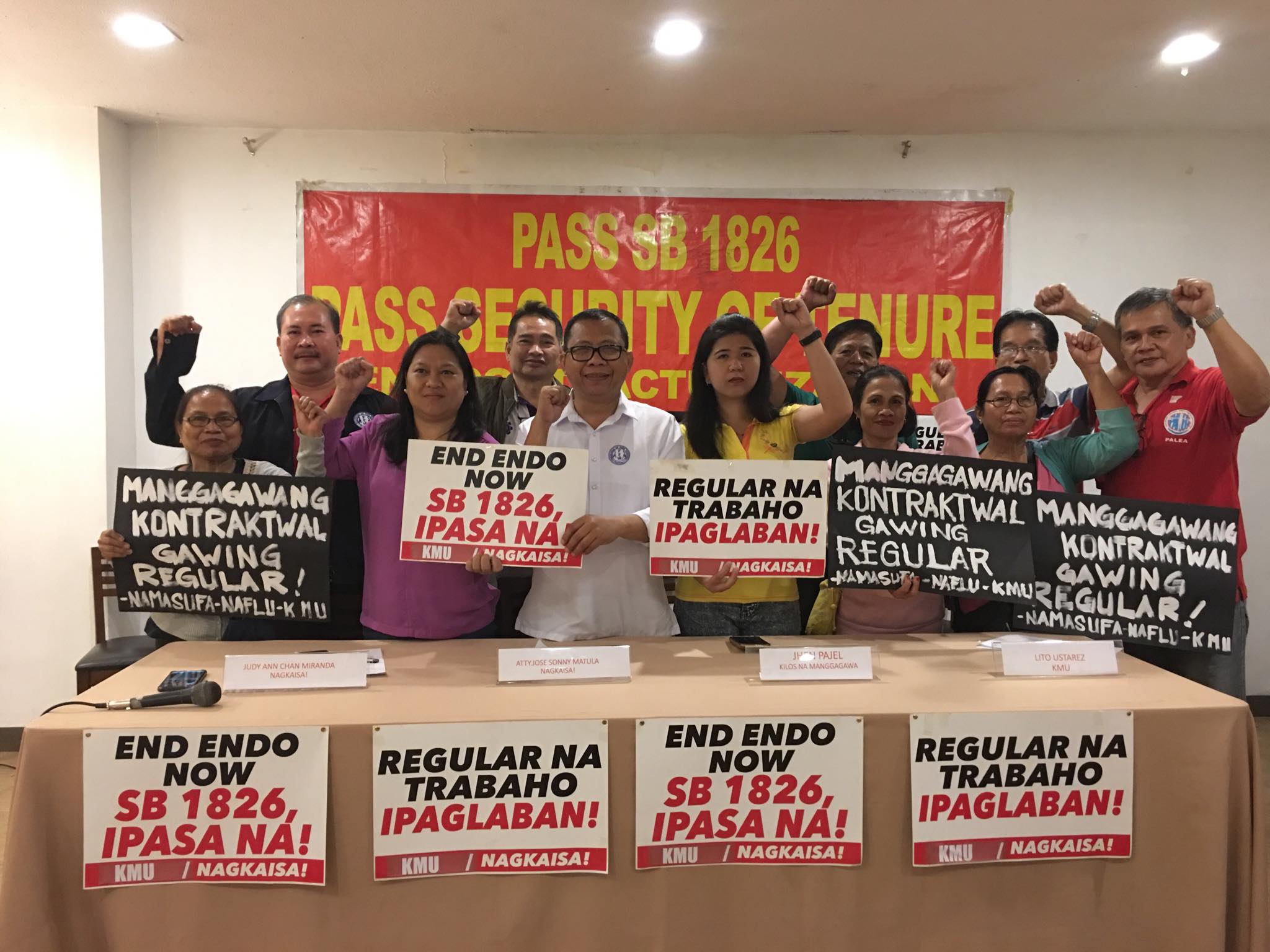 SECURITY OF TENURE. Labor groups reiterate that the government's memorandum of agreement with employers' groups will not solve contractualization, but a law will. Photo from Nagkaisa Labor Coalition  