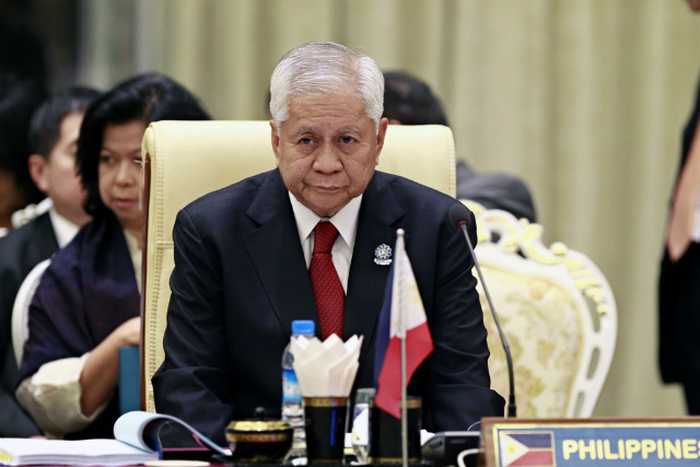 FIRM POSITION. Then Philippine Foreign Secretary Albert del Rosario attends the plenary session of the 47th Association of Southeast Asian Nations (ASEAN) Foreign Ministers' Meeting at the Myanmar International Convention Center (MICC) in Naypyitaw, Myanmar, on August 8, 2014. Photo by Lynn Bo Bo/EPA   