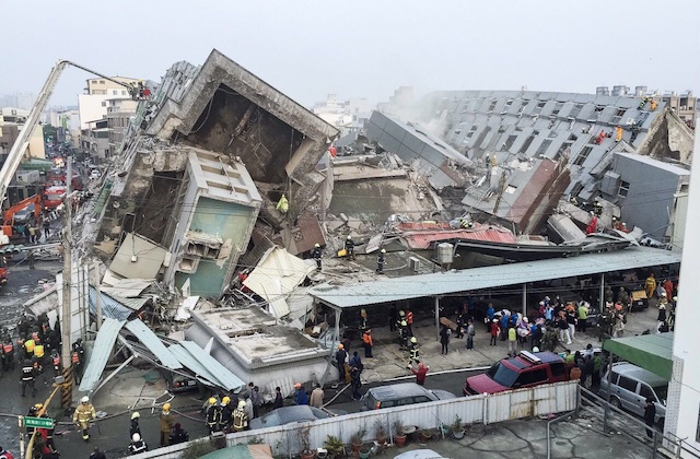 TAIWAN EARTHQUAKE. A magnitude-6.4 quake strikes Kaohsiung, Taiwan, causing some buildings to collapse on February 6, 2016. Photo courtesy of Zachary Lee/UDN TV   