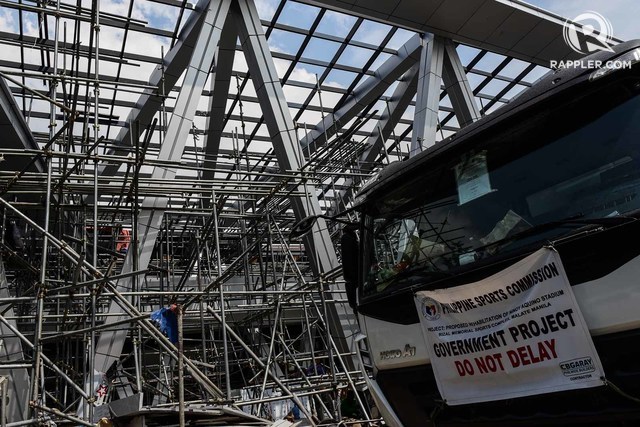 UNFINISHED. Steel scaffolding still protrude the Philsports construction site. Photo by LeAnne Jazul/Rappler 