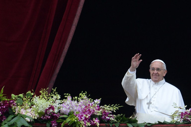 20150405-pope-francis-easter-afp_A962DA786C5244AB95375986B5A1231E.jpg (640×426)