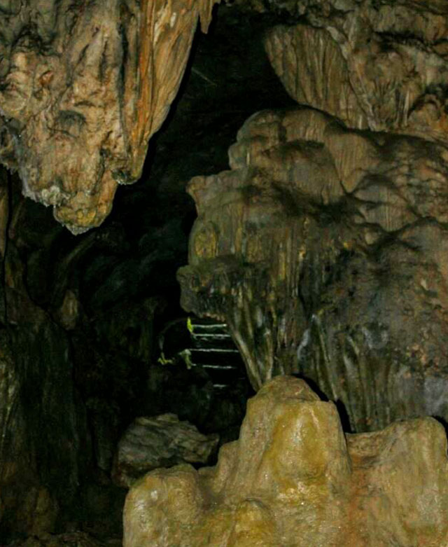 SIDE TRIP. Calinawan Cave, a great side trip to Daranak, was once a stronghold for revolutionaries during Spanish and American rule. Photo by Christeen Cereno