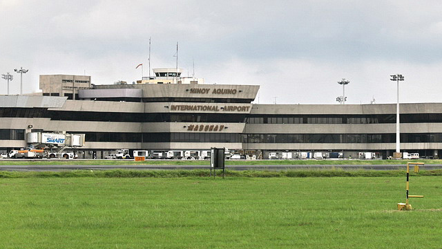CLOSED. The Ninoy Aquino International Airport terminals will be closed for 12 hours on December 3, due to the expected winds and rains brought about by Typhoon Tisoy. Photo from NAIA Wikipedia page 