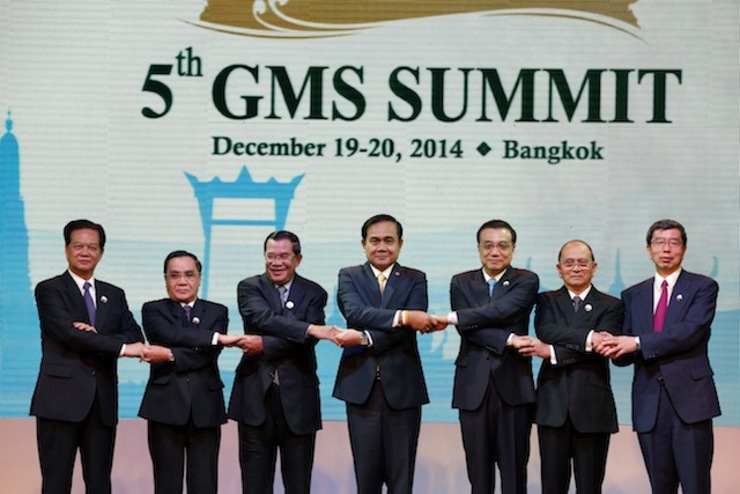 GREATER MEKONG SUMMIT. A group photo session of the leaders of the Mekong region and China during the opening ceremony of the 5th Greater Mekong Summit in Bangkok, Thailand, 20 December 2014. Rungroj Yongrit/EPA