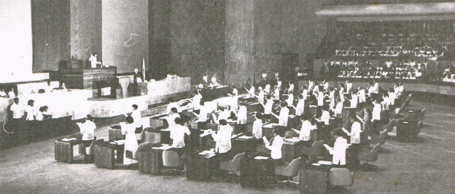 1987 Constitution. Members of the 1986 Constitutional Commission during deliberations. Photo from the Official Gazette  