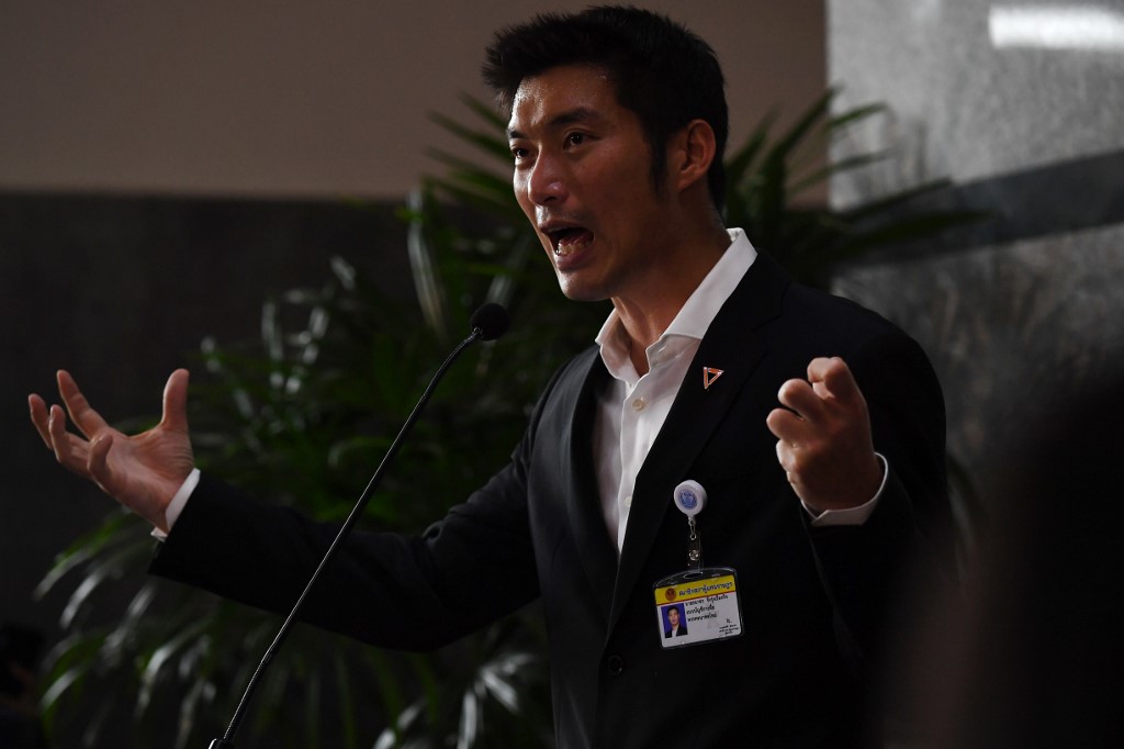 RALLY. In this file photo, Future Forward Party leader Thanathorn Juangroongruangkit speaks to the media before the parliamentary vote for Thailand's new prime minister on June 5, 2019. Photo by Lillian Suwanrumpha/AFP 