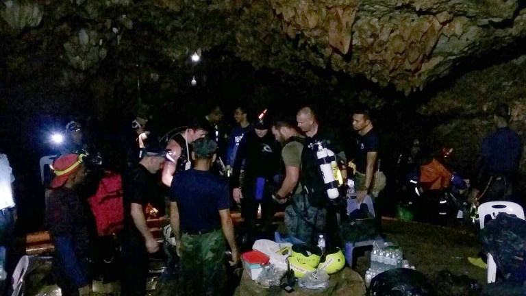 RESCUE MISSION. This photo taken and released by the Royal Thai Navy on July 2, 2018 shows a group of foreign divers preparing to search flooded section of Tham Luang cave at the Khun Nam Nang Non Forest Park in the Mae Sai district of Chiang Rai province. Photo by Royal Thai Navy/AFP 