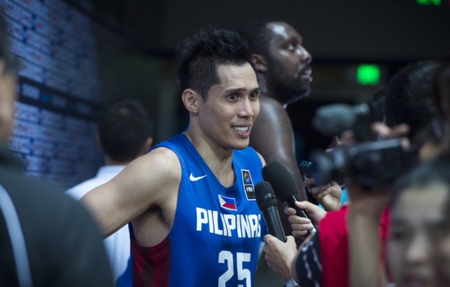 STICKING TO SPORTS. Dondon Hontiveros says he would prioritize developing youth activities and sports in Cebu City. Photo from FIBA 