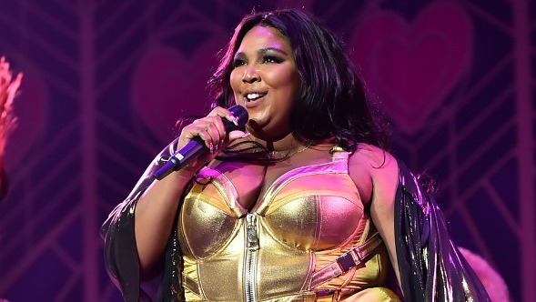 GRAMMY LEADER. American pop star Lizzo is taking Grammy nominations by storm with 8, including nods in all 4 categories. Photo by Theo Wargo/Getty Images North America/AFP 