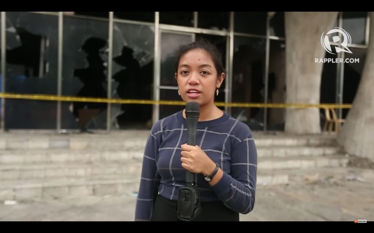 LOREBEN TUQUERO covering the aftermath of the Star City fire in Pasay. Rappler screengrab 
