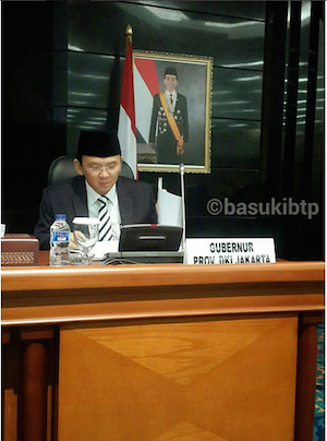 Gubernur Ahok saat ikuti rapat paripurna dengan DPRD DKI Jakarta. Foto oleh @basukibtp/Instagram  