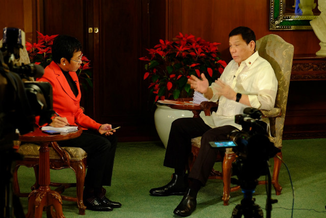 ISIS-RELATED? President Rodrigo Duterte tells Rappler's Maria Ressa on December 29, 2016, that terrorist group ISIS is linked to the Midsayap and Davao bombings. Photo by Beth Frondoso/Rappler 
