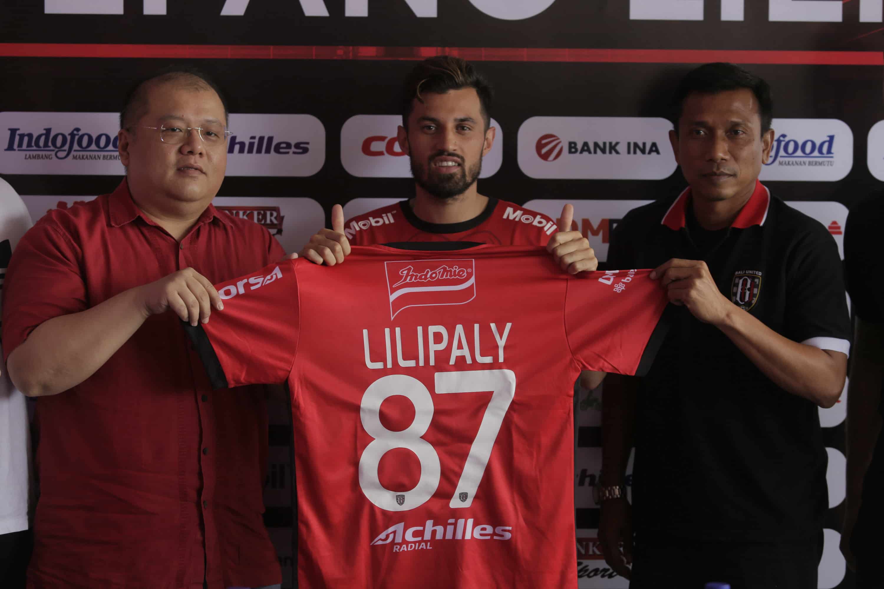 Bali United Resmi Perpanjang Kontrak Stefano Lilipaly Hingga 2025