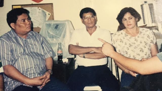 RELATIONSHIPS. This is an old photo of Duterte (middle) beside former wife Elizabeth Zimmerman. Photo courtesy of Editha Caduaya/Rappler  