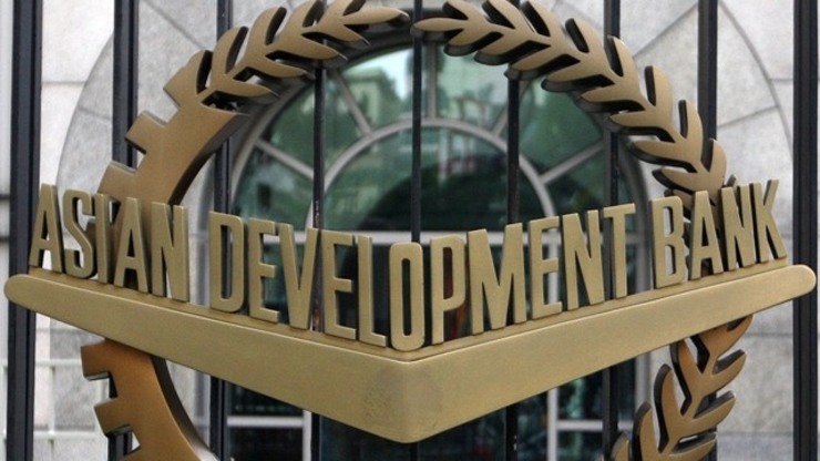 ADB cuts 2014 PH GROWTH FORECAST.
In its latest supplemental report, the regional lender slashes the growth forecast to 6% from 6.1% due to laggard performance in the first 9 months of the yea. File photo by EPA
