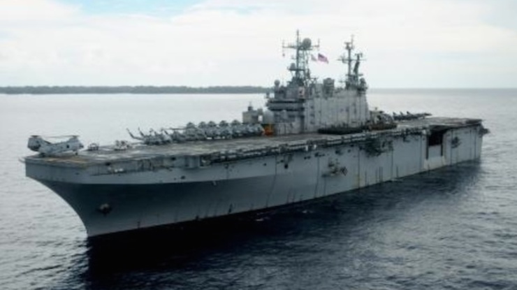 AMPHIBIOUS ASSAULT SHIP: The US Navy's USS Peleliu. Photo from the US Embassy in Manila