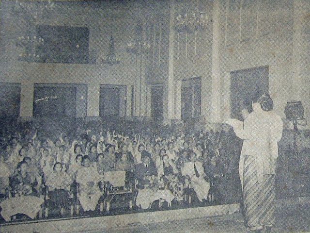Peresmian Gerwani pada 25 Januari 1954. Foto dari Wikimedia Commons 