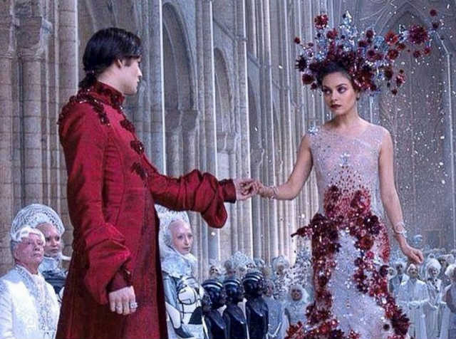 MILA IN MICHAEL. Actress Mila Kunis in a scene from the movie 'Jupiter Ascending' wearing a dress by Filipino designer Michael Cinco. Photo from Instagram/@michael5inco 