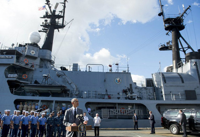 MARITIME SECURITY. US President Barack Obama speaks following a tour of the BRP Gregario Del Pilar in Manila Harbor in Manila on November 17, 2015 after arriving to attend the Asia-Pacific Economic Cooperation (APEC) Summit. Photo by Saul Loeb/AFP 